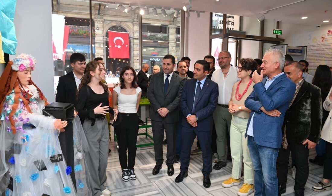 Uluslararası 7. İstanbul Çocuk ve Gençlik Sanat Bienalinin İkinci Durağı Beyoğlu’nda Açıldı